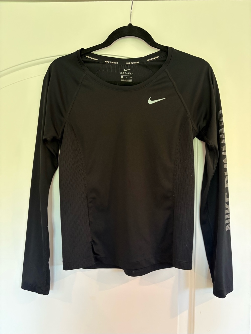Nike Black Long-Sleeve Dri-FIT Performance Top